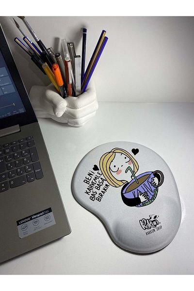 HobiShop Kahvekolik Girl Printed Mouse Pad with Wrist Support
