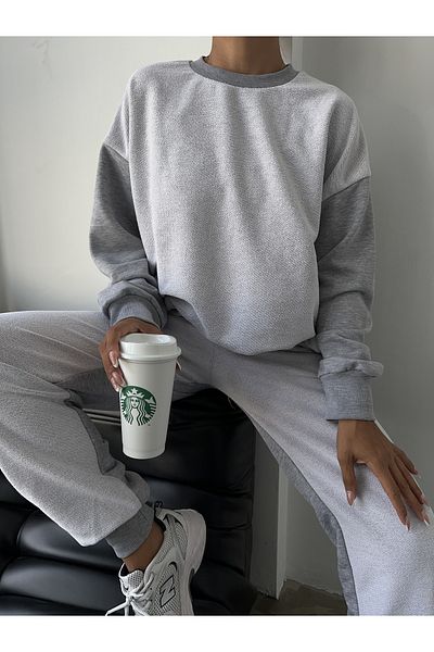 owwon Women's Gray Crew Neck Elastic Waist and Leg Reverse Straight Stitch Detail Oversize Bottom Top Tracksuit Set