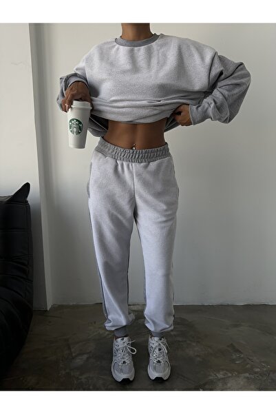 owwon Kadın Gri Bisiklet Yaka Beli Ve Paçası Lastikli Ters Düz Dikiş Detay Oversize Alt Üst Eşofman Takımı