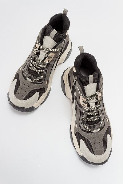 LuviShoes Γυναικείες αθλητικές μπότες LOWEL Ice Black