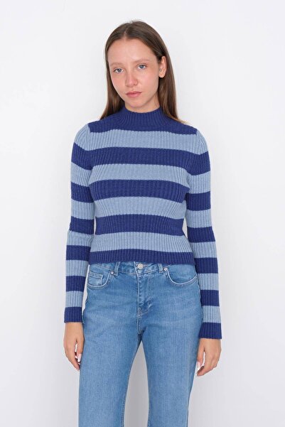 Addax Светр зі смугастим коміром-стійкою K3250E9