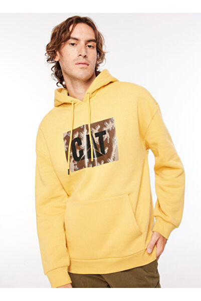 Caterpillar Hardal Erkek Kapüşonlu Oversized Baskılı Sweatshirt C3WM-SWT13