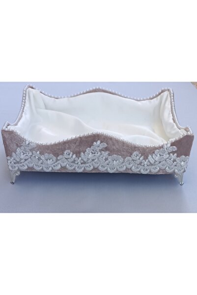 FNT 4 Sided Hollowed Out Velvet Towel Holder Box Organizer