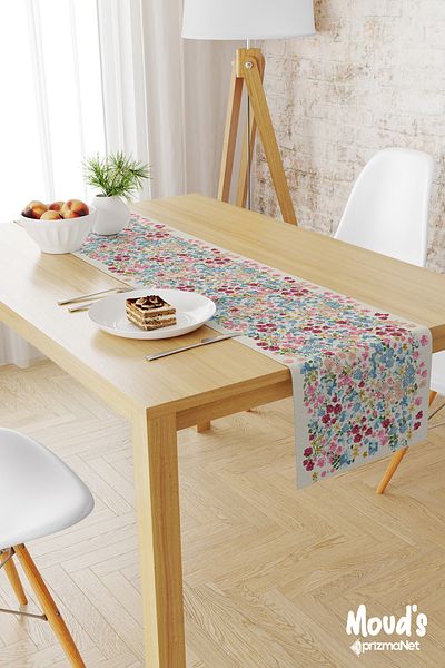 Moud's Colorful Pastel Floral Pattern Printed Suede Runner Tablecloth