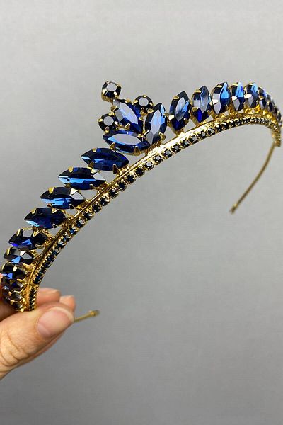 Hobigram Model Ece de aur bleumarin pentru cele mai frumoase mirese Coroana de mireasa subtire Henna – Coroana