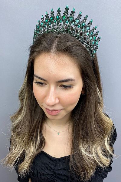 Hobigram Coroana de mireasa cu henna verde smarald antracit pentru cele mai frumoase mirese – Coroana – Coroana