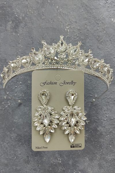 Hobigram Model Ade Tiara de mireasa si cercei cu piatra pentru cele mai frumoase mirese – Coroana, piatra de cristal, model elegant – Coroana –