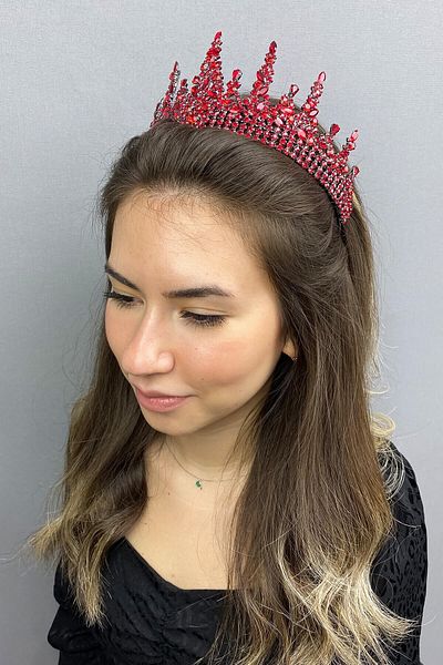 Hobigram Model Gatria Coroana de mireasa rosie cu henna pentru cele mai frumoase mirese – Coroana, piatra de cristal, model elegant, coroana de mireasa