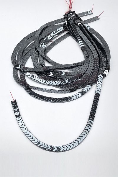 Hobigram Beads Assortment Hematite Arrow Sign Flat Stone Beads – Beads, Stylish Design, Women's Accessory – Boncu