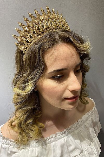 Hobigram Anthracite Smoked Henna Model Bridal Henna Crown – Crown – Crown