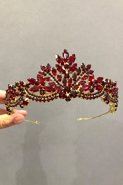 Hobigram Coroana de mireasa rosie brodata cu culoare aurie pentru cei mai frumoși mireși – Coroană, cu pietre de cristal, model elegant – Coroană –
