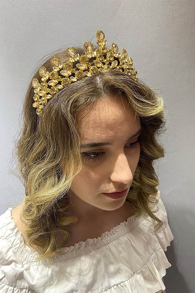 Hobigram Coroana de mireasa Henna model Beety de culoare miere pentru cele mai frumoase mirese – Coroana, piatra de cristal, model elegant, coroana de mireasa
