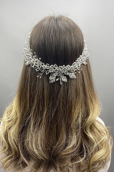 Hobigram Accesoriu de păr Henna de mireasă model Sıla de culoare argintie pentru cele mai frumoase mirese – Coroană, piatră de cristal, model elegant –