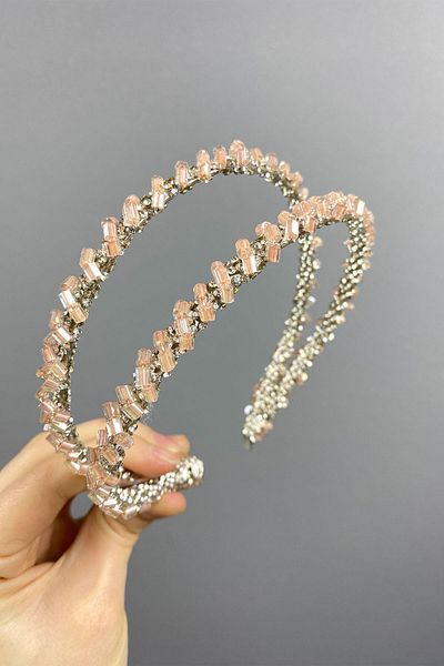 Hobigram Cea mai frumoasa mireasa cu design pudra, coroana de mireasa cu doua rânduri Dalya, lucrată manual, cu mărgele – coroană, cu pietre de cristal