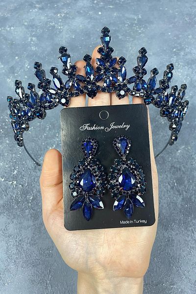 Hobigram Cea mai frumoasa mireasa cu coroana de henna si cercei cu navetă pentru mireasa bleumarin