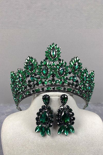 Hobigram Green Godiva High Bridal Henna Tiara și Cercei cu navetă pentru cele mai frumoase mirese – Coroană, Crystal Stone – Tiara –