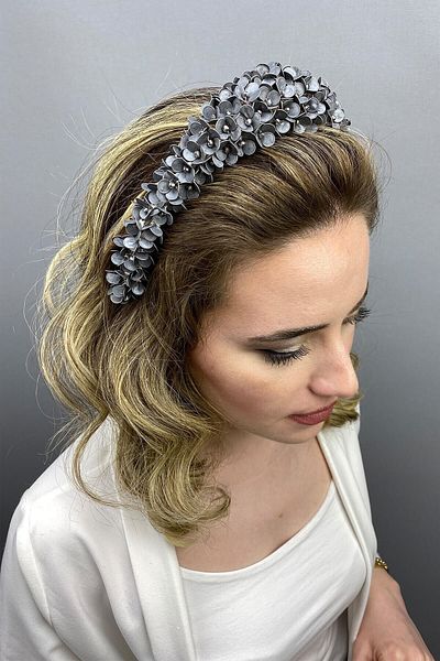Hobigram Henna de zână gri și coroană de mireasă pentru cele mai frumoase mirese – Coroană, piatră de cristal, model elegant, coroană de mireasă – Coroană –