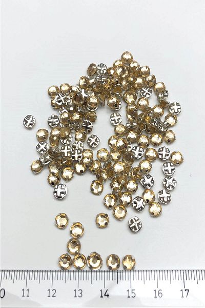 Hobigram Beads Assortment Honey Color Small Case Sewing Stone 25 Pieces – Beads, Stylish Design, Women's Accessory –