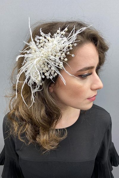 Hobigram Bridal Accessory Cream Crystal Beaded and Feather Hair Clip – Other Hair Accessories, Stylish Design – D