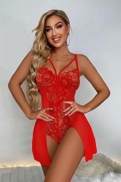 SierraBoutıque Very Stylish Lace Detailed Skirt Suit