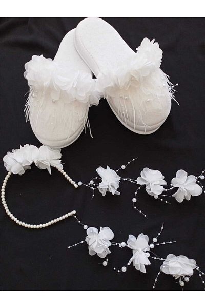 Hobigram Lohsa Sets Women's White Pearl with Waving Earrings Azalea Crown Slippers Maternity Set