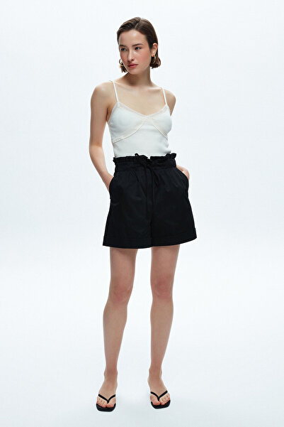 adL Beli Fırfırlı Önden Bağcıklı Şort