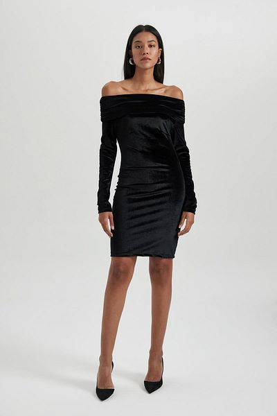 DeFacto Black Velur Mini Bodycon Dress - Long Sleeve, Shoulder Opening Basic Model B4374Ax23Au