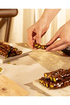 Antep Fıstıklı Sucuk-250 gr ürün fotoğrafı