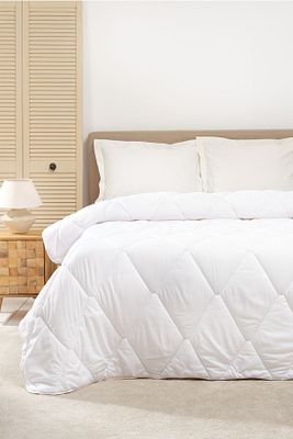 Microfiber Soft Çift Kişilik Yorgan ürün fotoğrafı