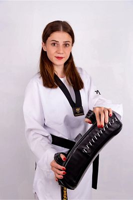 Siyah Taekwondo, Kickboks, Karate, Mma Küçük Eğri Darbe Yastık ürün fotoğrafı