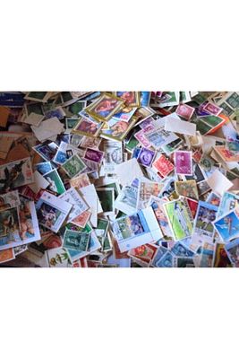 100 Adet Karışık Dünya Damgalı Pullar ürün fotoğrafı