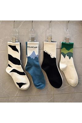 4 Çift Çok Renkli Desenli Unisex Kolej Tenis Çorap ürün fotoğrafı