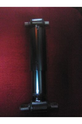 Ford Taunus Ön Amörtisör ürün fotoğrafı