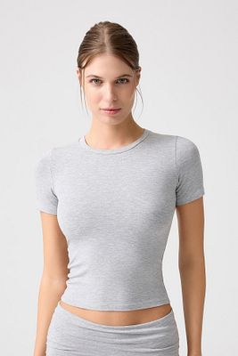 x Melodi Gri Melanj Bedene Oturan Tişört Short Fitted ürün fotoğrafı