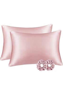 Pembe Ipek Saten Yastık Kılıfı 2’li 50x70 Toka Hediyeli Kıvırcık Saçlara Özel Cilt Dostu Kılıf ürün fotoğrafı