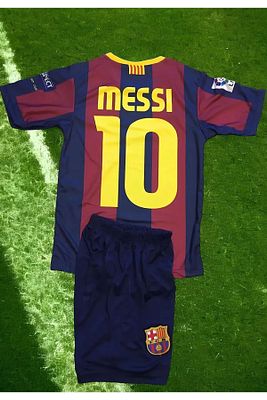 Çocuk Messi 2011/12 Sampiyonlar Ligi Nostalji Forması ürün fotoğrafı