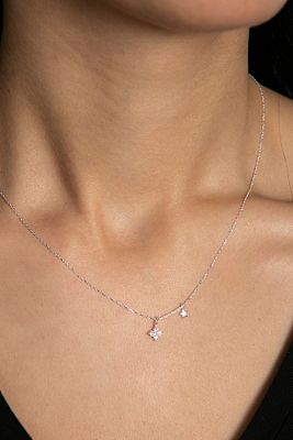 Kadın Yıldız Detaylı Minimal Model 925 Ayar Gümüş Kolye ürün fotoğrafı