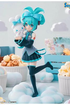 Hatsune Miku x Cinnamoroll Luminasta Vocaloid Figure Virtual Standlı Figür 18 CM Anime Manga ürün fotoğrafı
