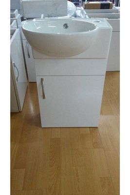 Banyo Ve Tuvalet Mini Köşe Lavabo 28*45 Cm (BANYO DOLABI DAHİL) ürün fotoğrafı