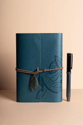 Deri Kraft Kağıtlı Defter ve Kalem Seti - Öğretmenler Günü Hediye Seti ürün fotoğrafı