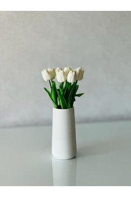 Beyaz Vazo Ve 8'li Lüx Islak Lale Buketi ürün fotoğrafı