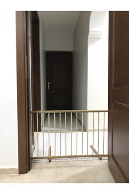 Ahşap Kapı Önü Bariyer Güvenlik Kapısı  Kapı Önü Çit ürün fotoğrafı