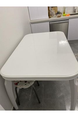 Yapışkanlı Folyo Mutfak Dolap Ve Mobilya Kaplama Folyosu Parlak Beyaz ürün fotoğrafı