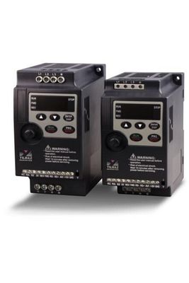 Yılmaz 0,75 Kw 1-faz 220/230 Volt Monofaze Nl1000-00r7g2-y Yb1000 Temel Seri Ac Sürücüsü Drive ürün fotoğrafı