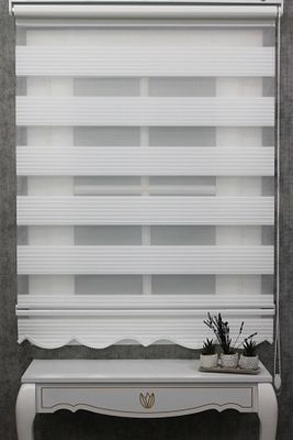 Ekru Geniş Plise Etek Dilimli Zebra Stor Güneşlik Perde ürün fotoğrafı