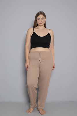 Büyük Beden Kadın Pamuklu Beli Lastikli İnce Kumaş Cepsiz Pijama Altı ürün fotoğrafı