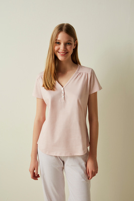 Pembe Çizgili Düğme Detaylı Tişört Pijama Üstü ürün fotoğrafı