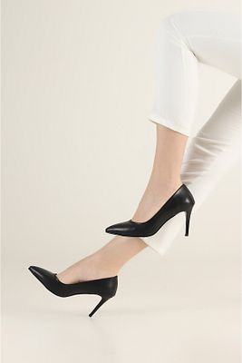 Rahat Ve Şık 9 Cm Topuklu Stiletto Siyah Kadın Ayakkabı ürün fotoğrafı