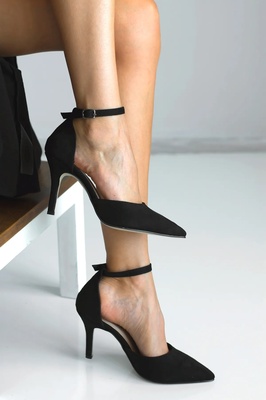 Siyah Süet Stiletto Sivri Burun Kadın Topuklu Ayakkabı ürün fotoğrafı