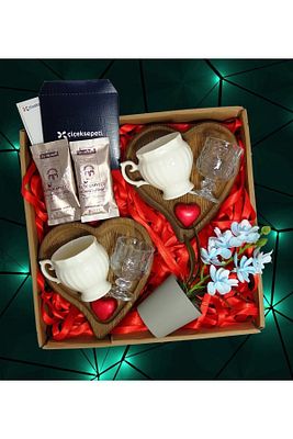 Premium 2'li Bir Kahve İçelim Hediye Fincan Seti Ahşap Kalp Sunumlu ve Orkide ürün fotoğrafı